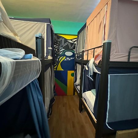 臺東火車站 黎亞兒民宿liyar House 青旅客棧 Taitung Екстериор снимка